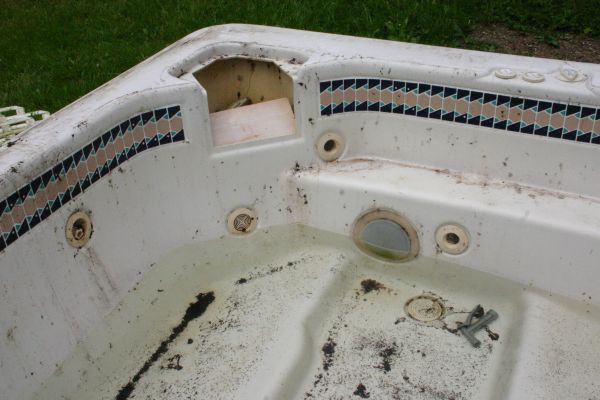 Spa Removal Service in Poughkeepsie